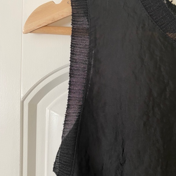 XS Silk Zara Blouse - Picture 2 of 5